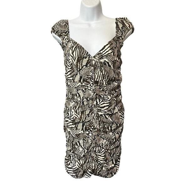 WILFRED Aritzia Veda Ruched Mini Dress Animal Print Black Cream Sz 2 Sexy VNeck - Picture 1 of 11